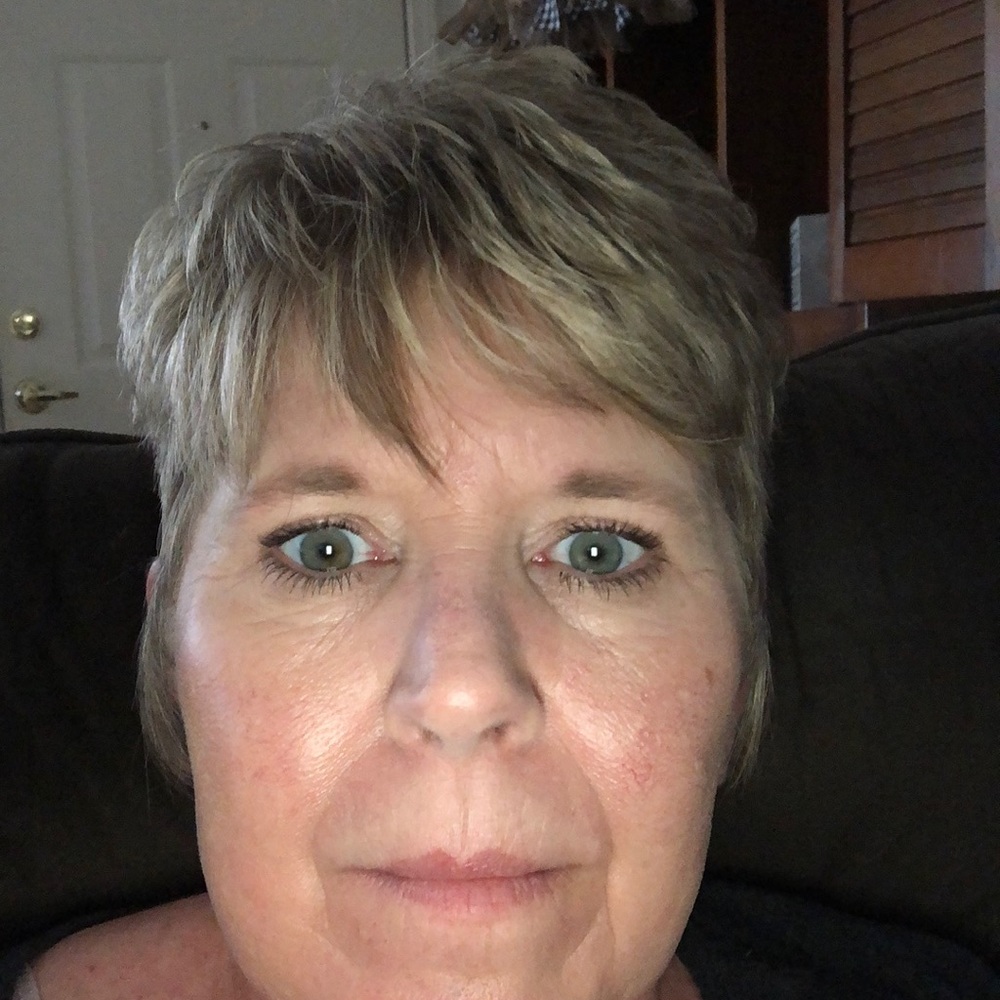 Meet your Posher, Jodi